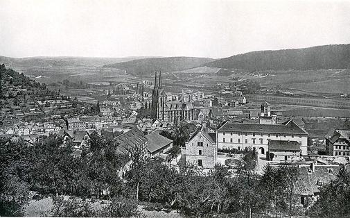 Das Foto aus dem Jahr 1875 zeigt, dass der Ortenberg – damals noch Ordenberg – kaum bebaut ist. Die Bebauung erfolgte erst ab den 20er Jahren.Bickell